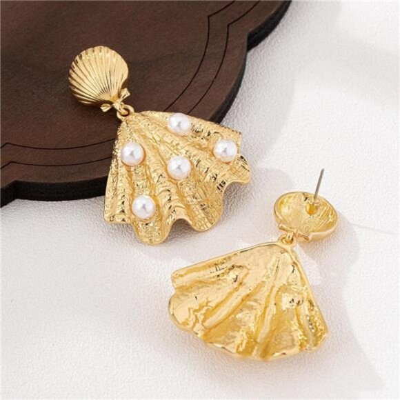18K Gold-Plated Shell Pearl Drop Earrings - Picture 4 of 5